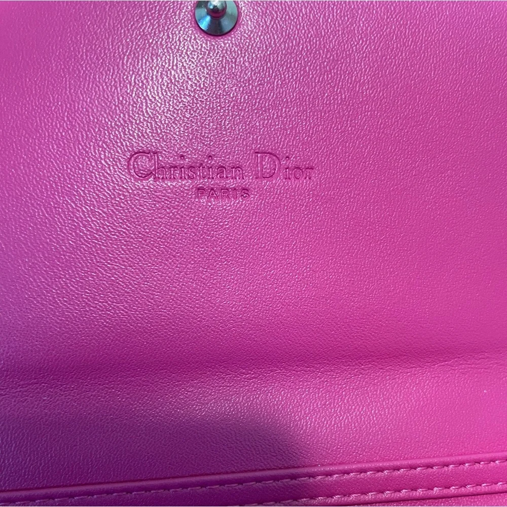 Dior wallet on chain- brand new!